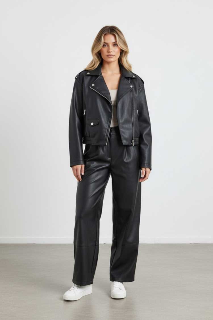 Pantalone in ecopelle