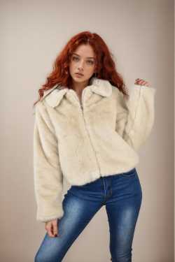 ABBIGLIAMENTO - Pelliccia con zip