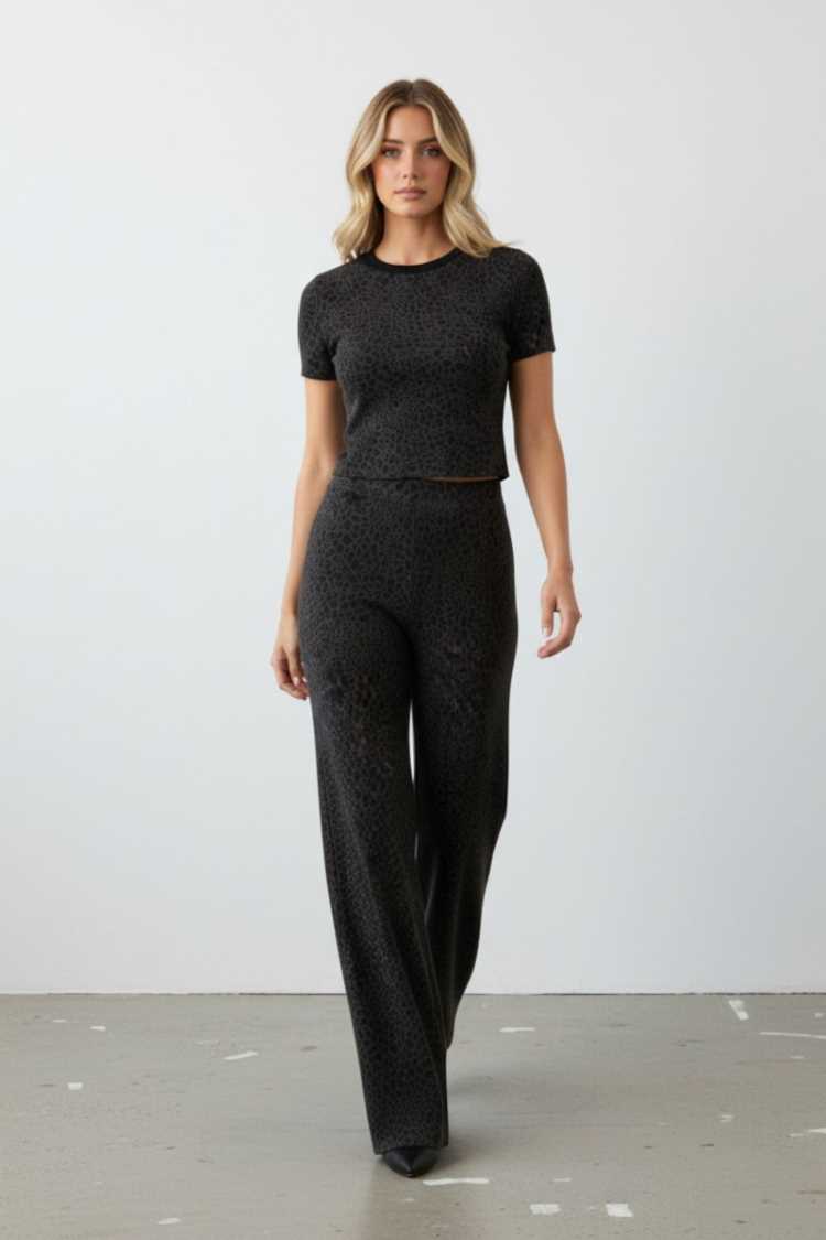 Pantalone elasticizzato maculato
